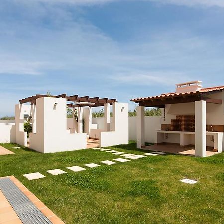 Casa Sardinha - Praia E Piscina - T2 Ferrel  Exterior photo